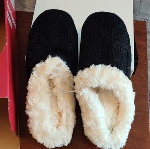 Dearfoams Women's Sweater Knit Clog - Black